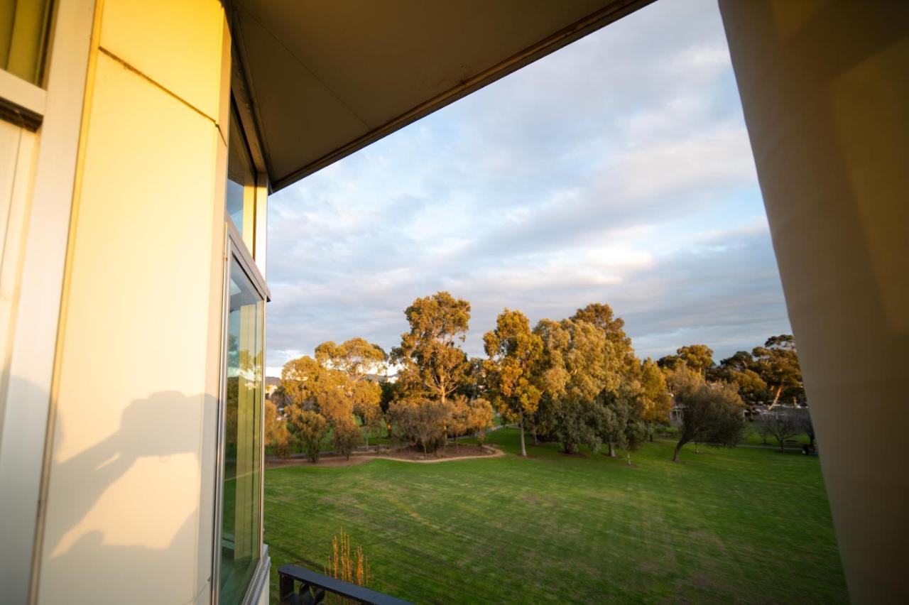 Sfera'S Park Suites & Convention Centre Adelaide Luaran gambar